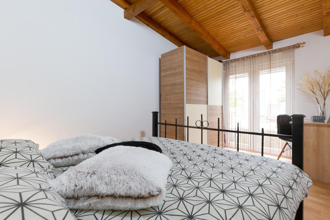 Holiday Home Bukovac Πούλα Εξωτερικό φωτογραφία