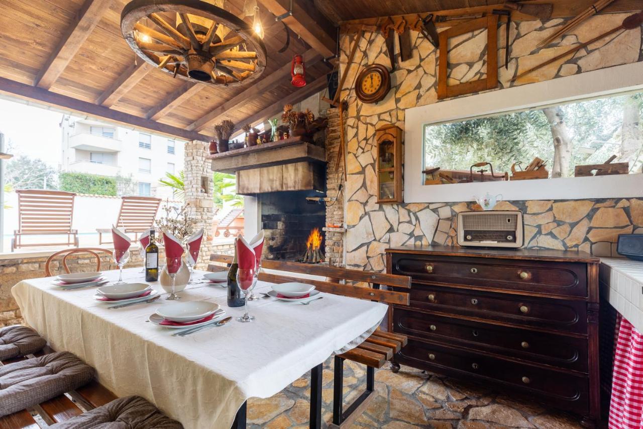 Holiday Home Bukovac Πούλα Εξωτερικό φωτογραφία