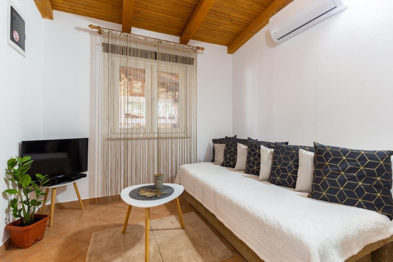 Holiday Home Bukovac Πούλα Εξωτερικό φωτογραφία